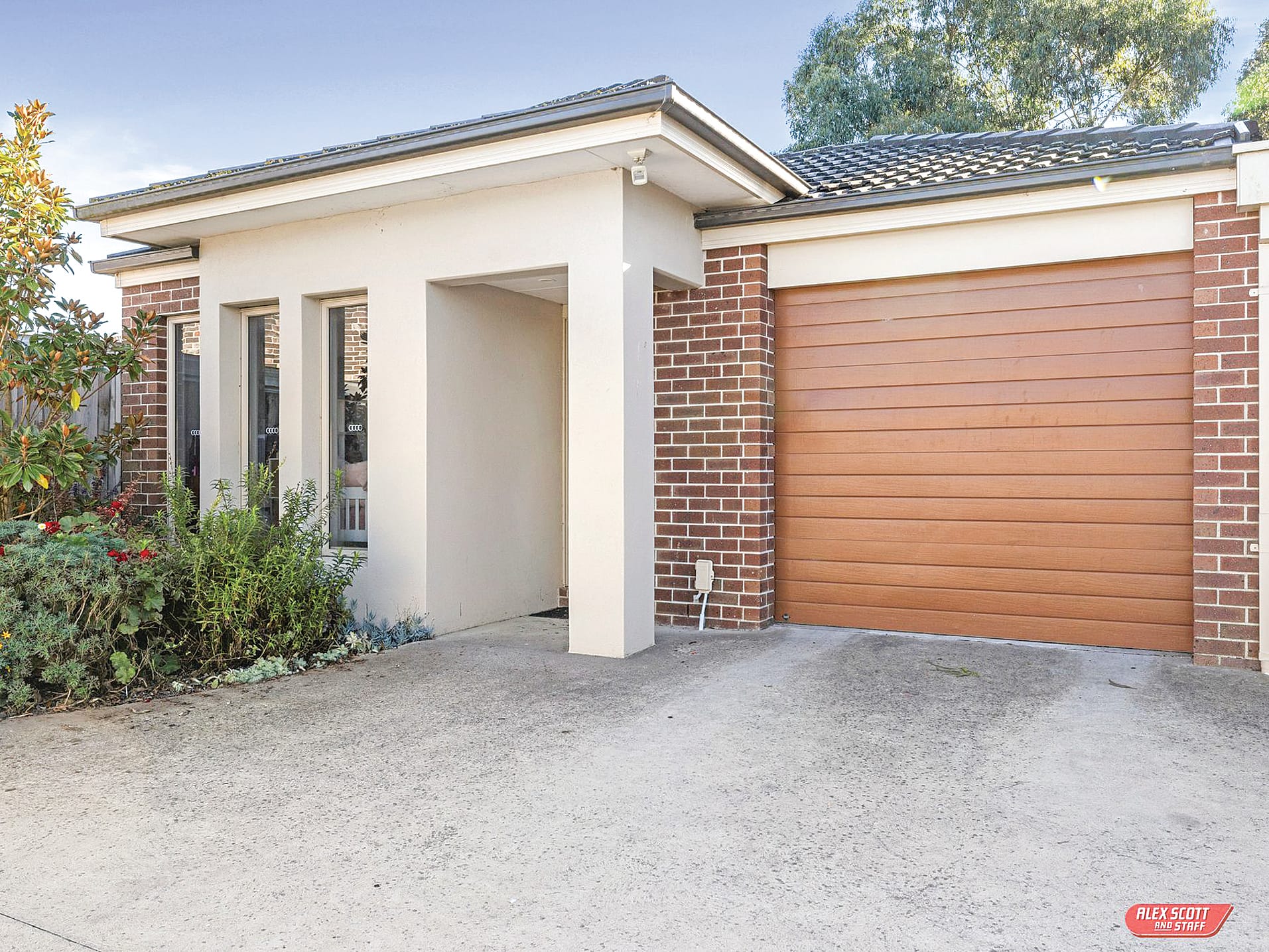 Low maintenance townhouse