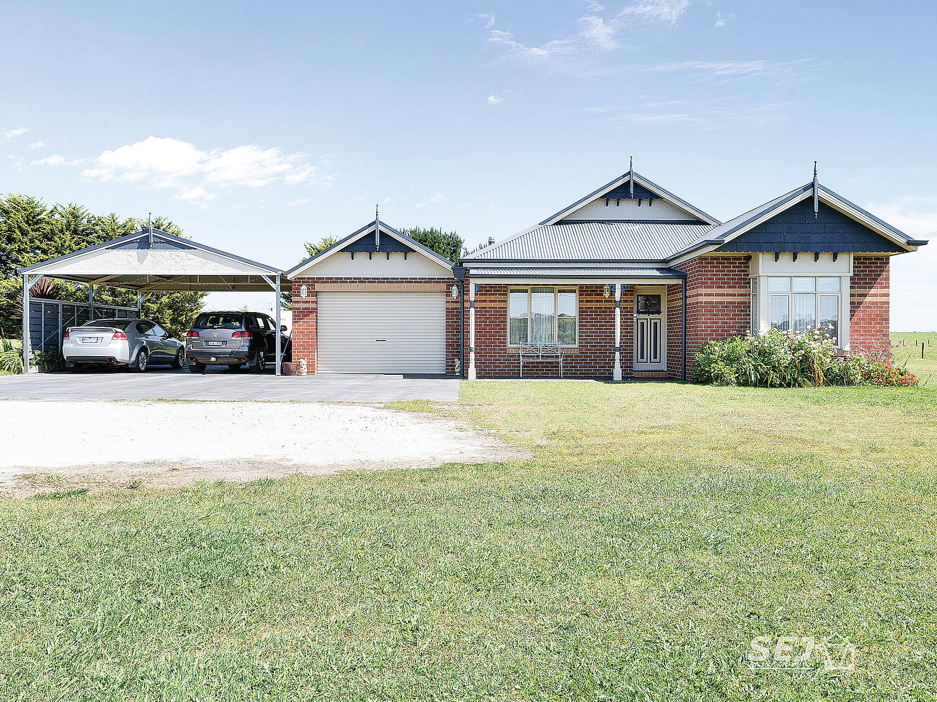 Coast & country living!