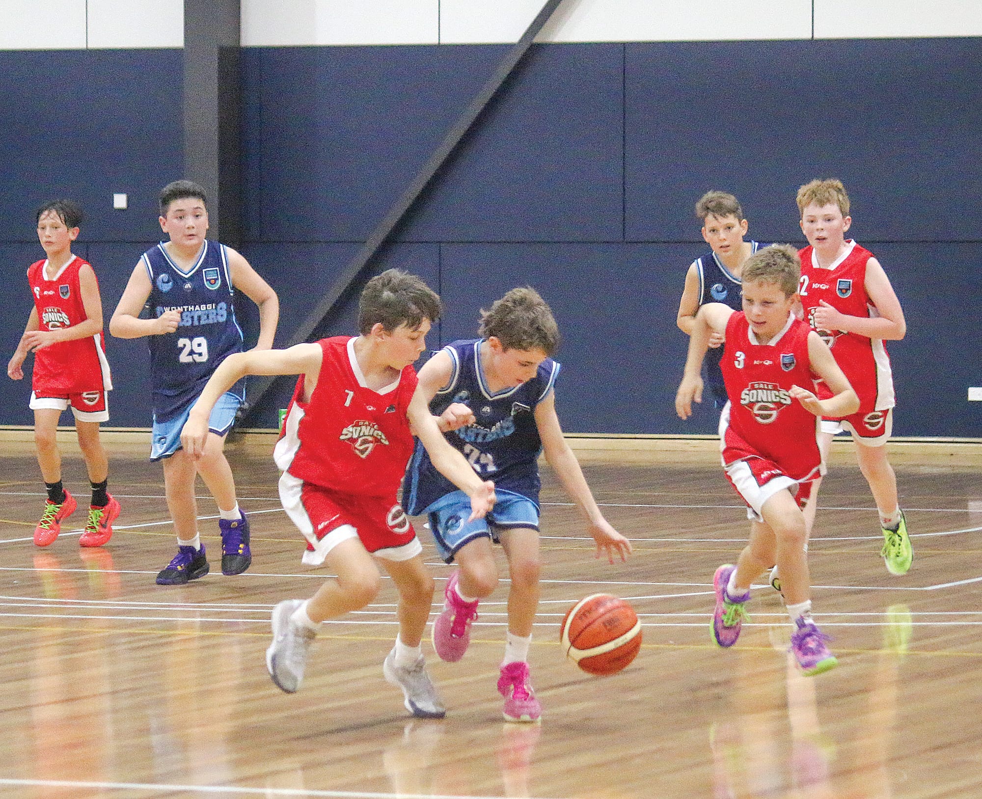 It was a close match between Wonthaggi and Sale Sonics on Saturday with the Coasters getting up in the U14 Boys B. ob24_4324