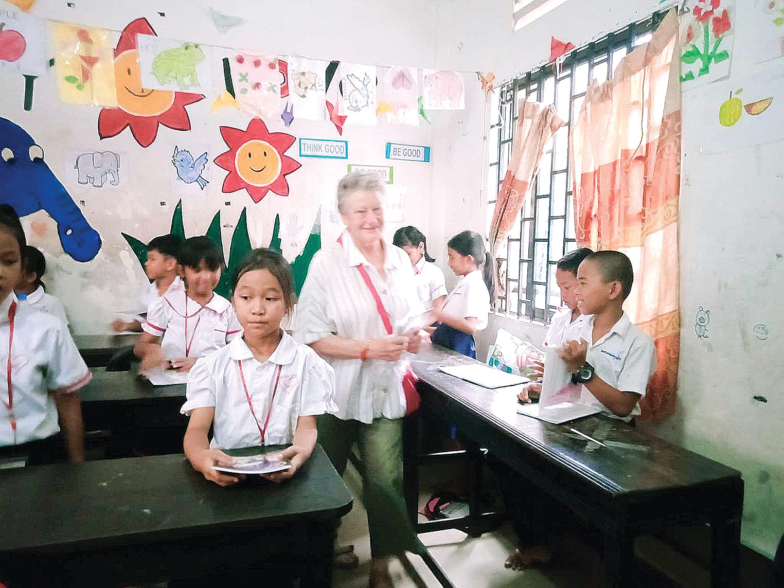 Jan undertook a TESOL course so she could teach English to Cambodian children to 
support their education.
