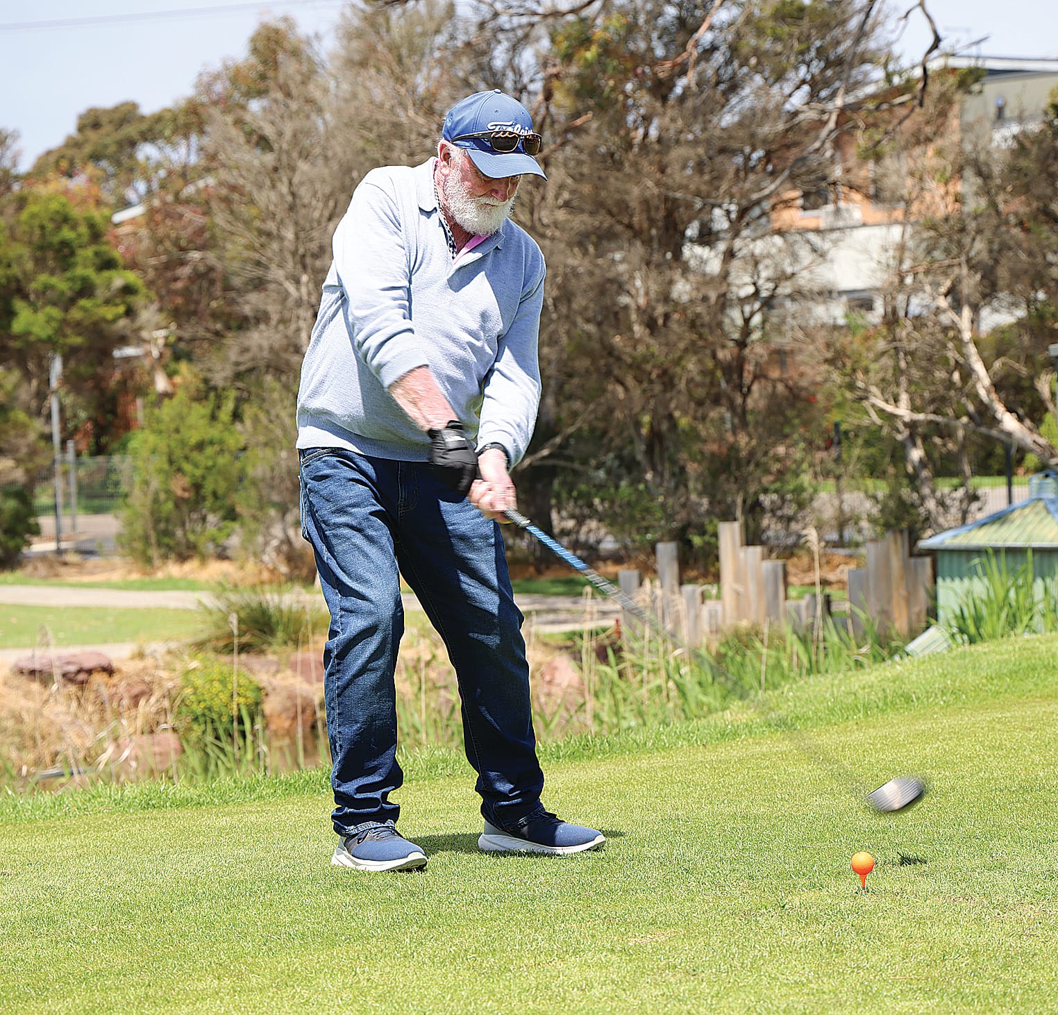 Paul Cordett tees off to mark the 75th Anniversary of the Phillip Island Golf Club. B78_4625
