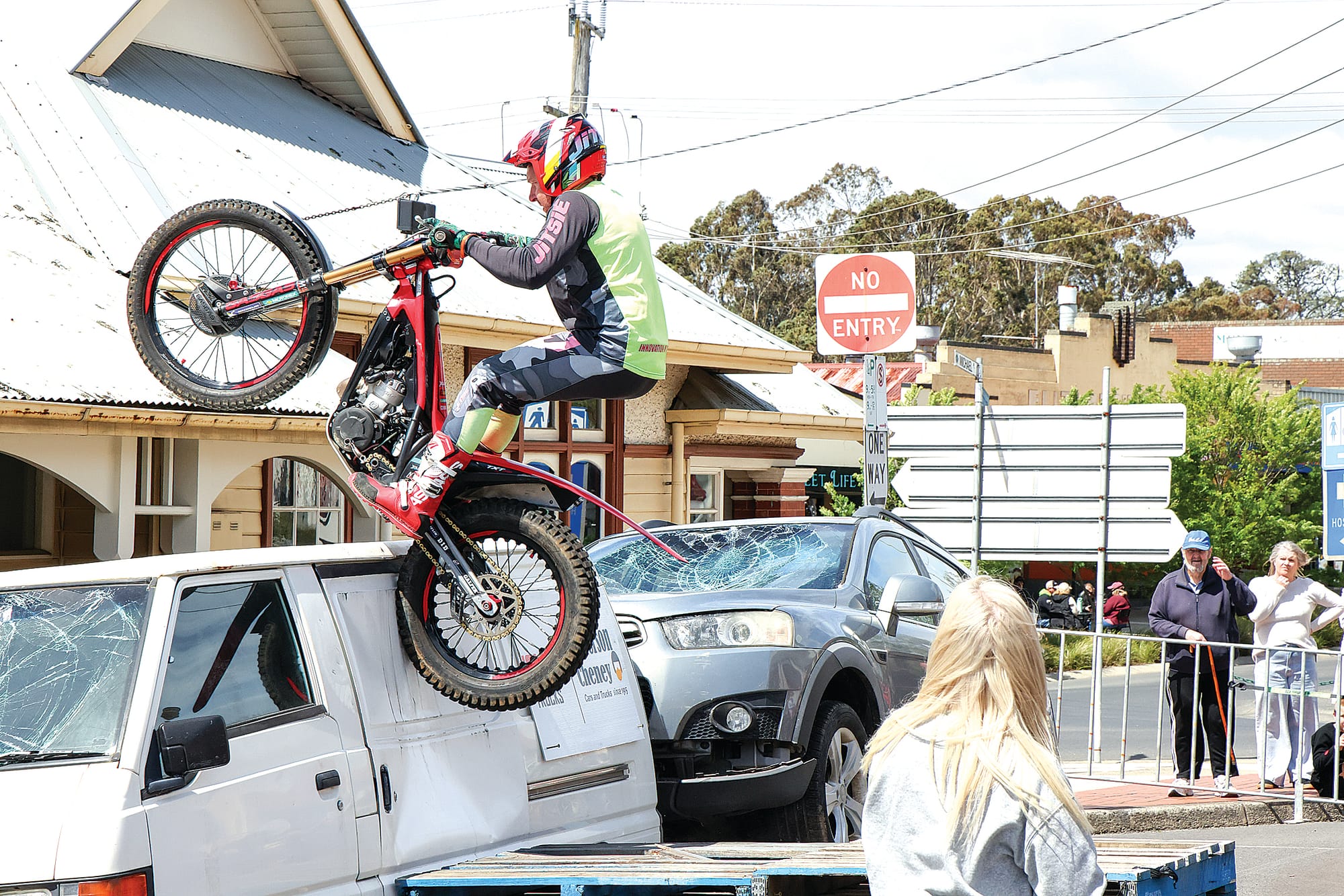 Spectators in Leongatha were treated to a dangerous display of skill on Saturday, as trials riders wowed the crowd. W08_4125