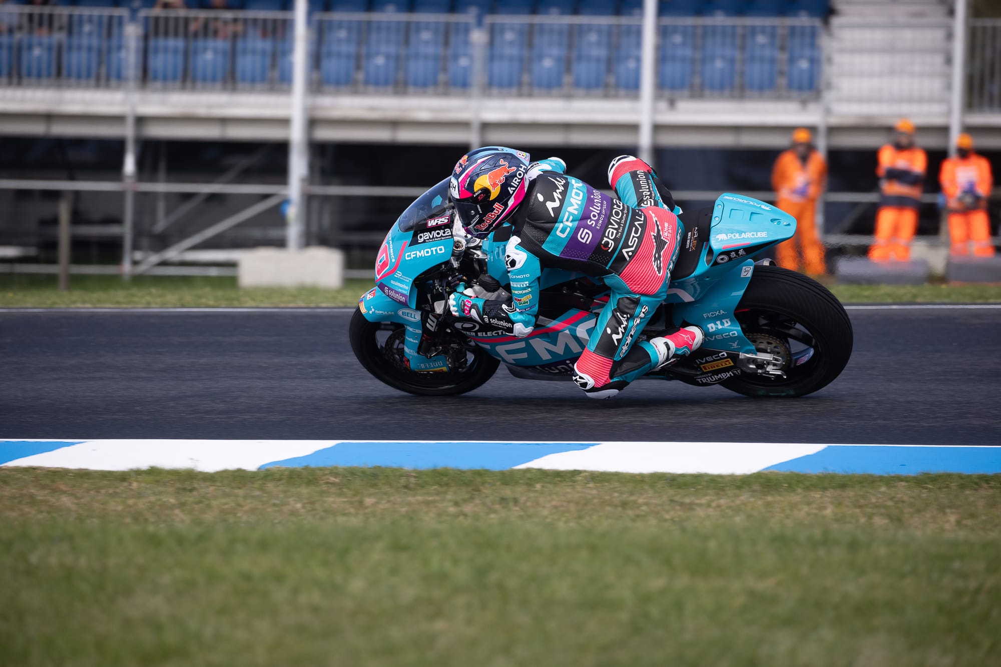 Photo: Peter Cleeland.