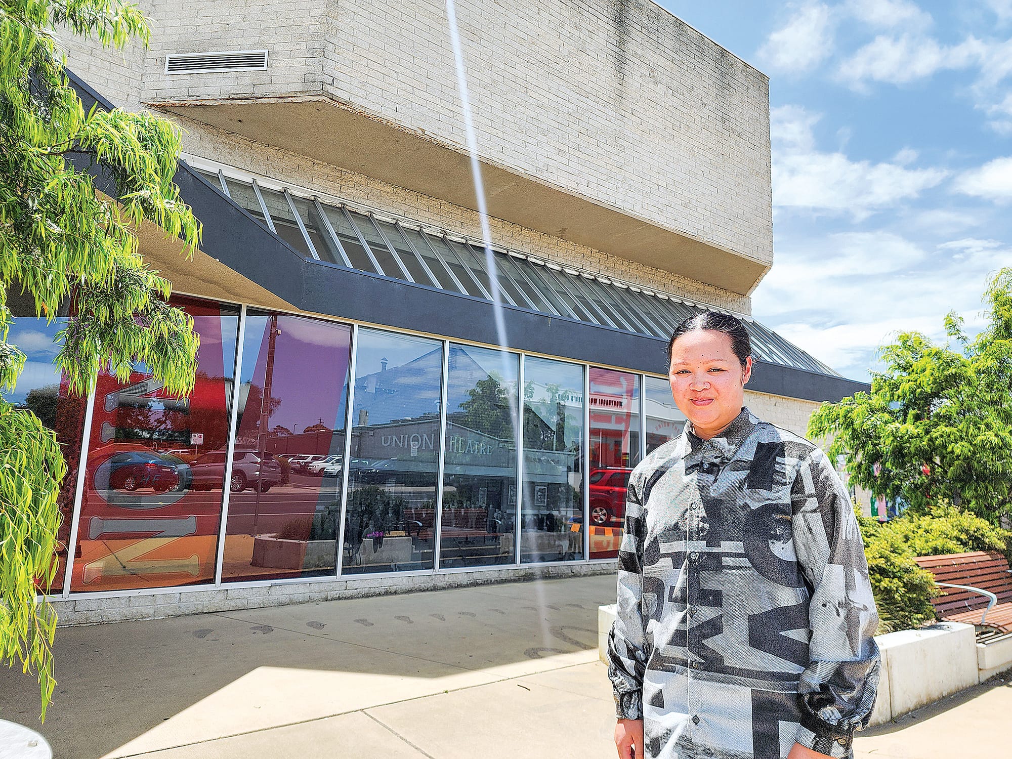 Miners’ Women’s Auxiliary honoured in new art commission
