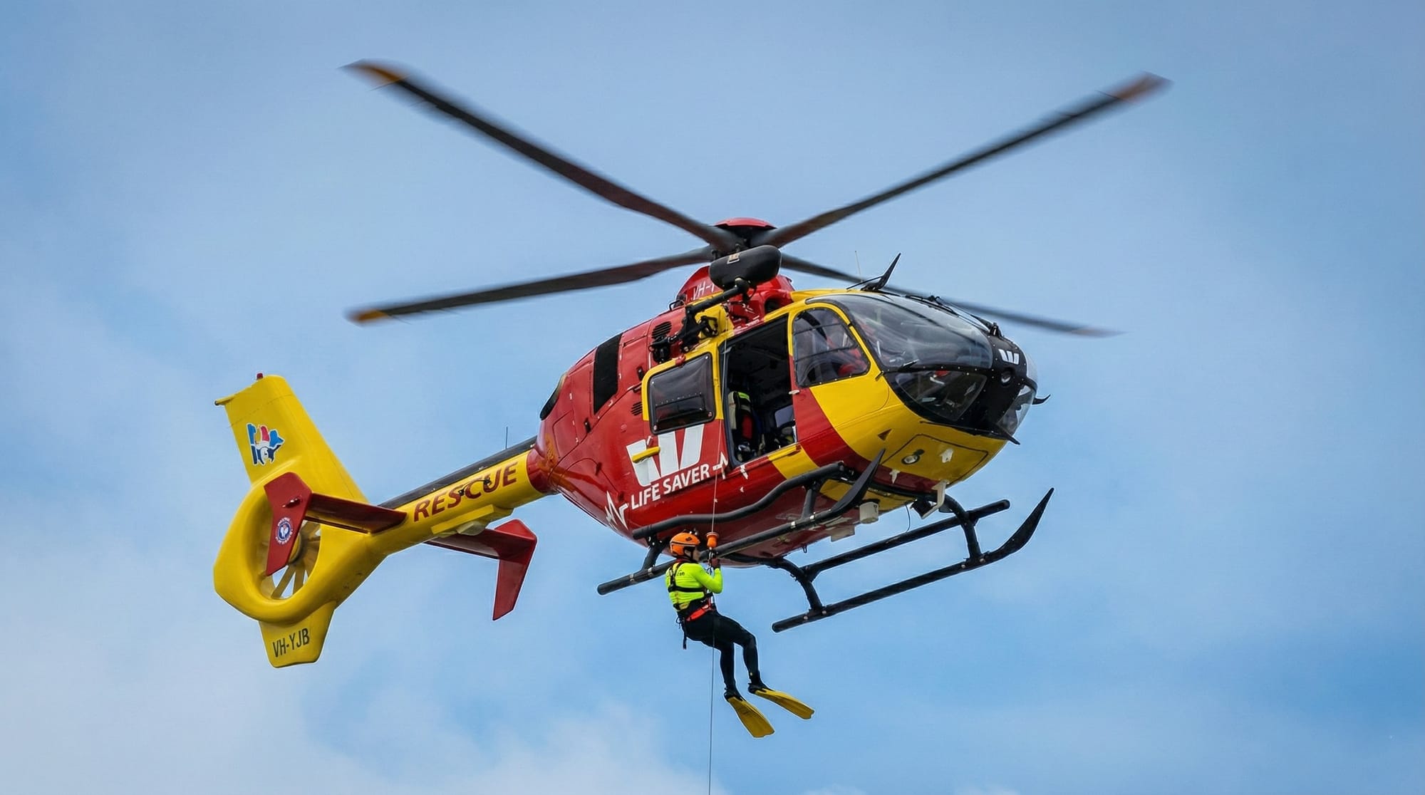 WATCH: Kayakers winched to safety in dramatic Christmas Day rescue