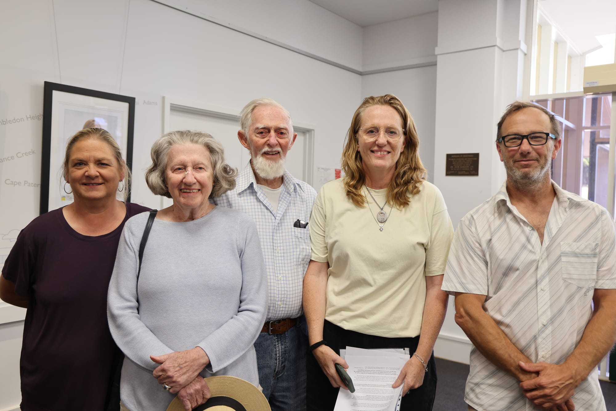 Bring Cowes market back to the Esplanade