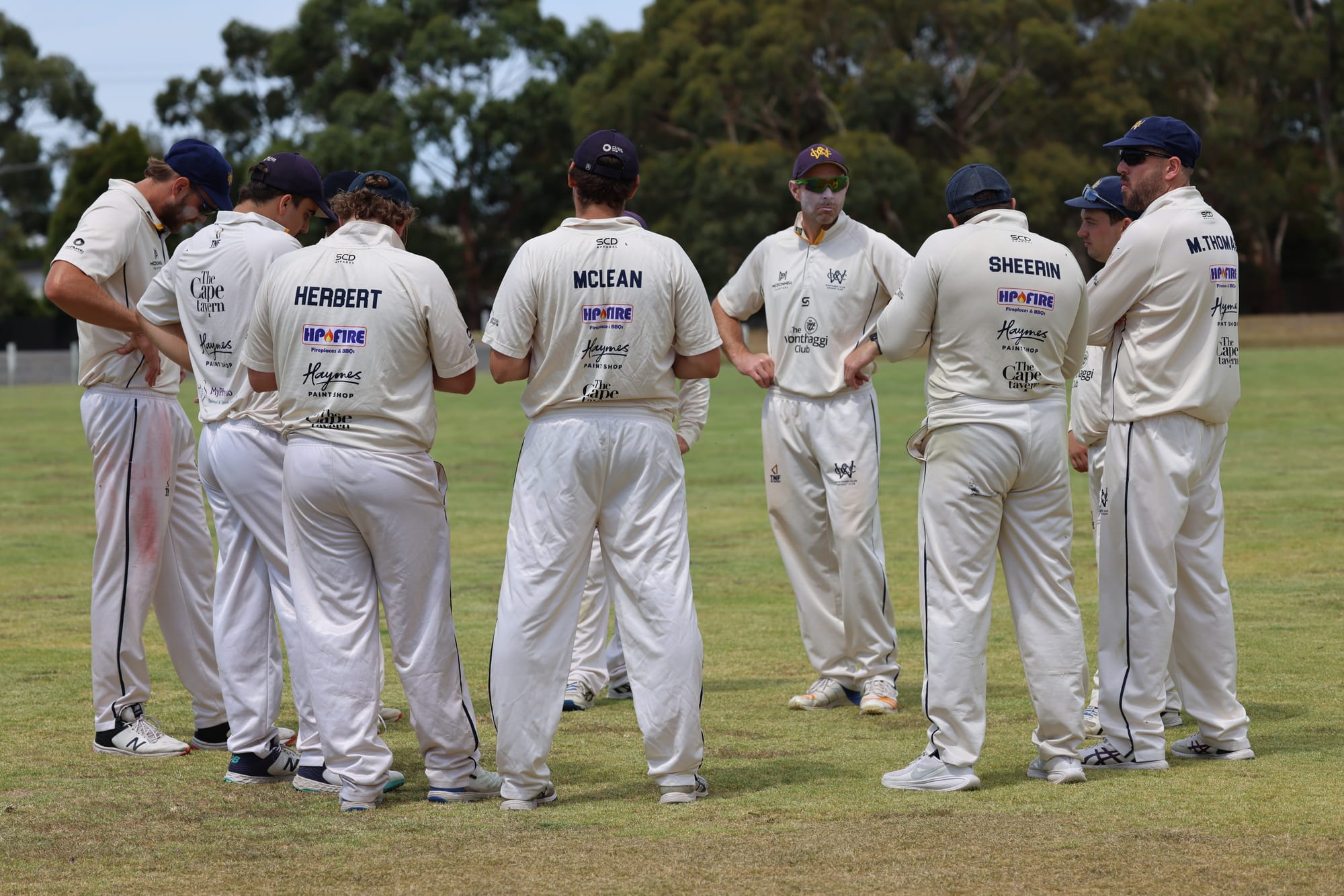 Wickets tumble as Stingrays score a narrow victory over Club