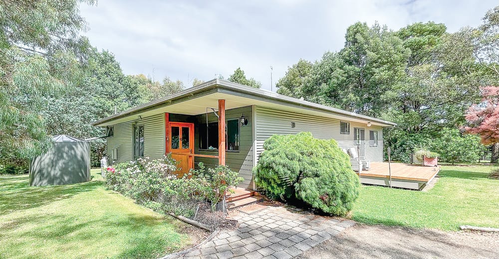 Your very own private dual living bush retreat post image