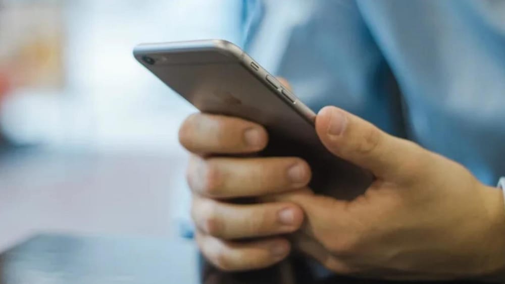 Inverloch woman stung $20,000 in phone scam post image