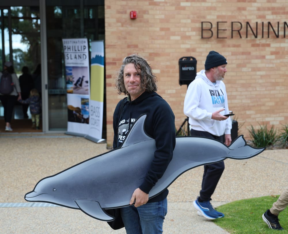 Whale of a time at Berninneit and Phillip Island post image