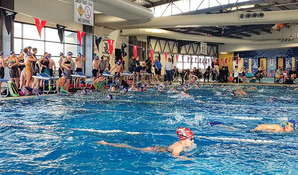 Almost 200 swimmers make a splash in Leongatha post image