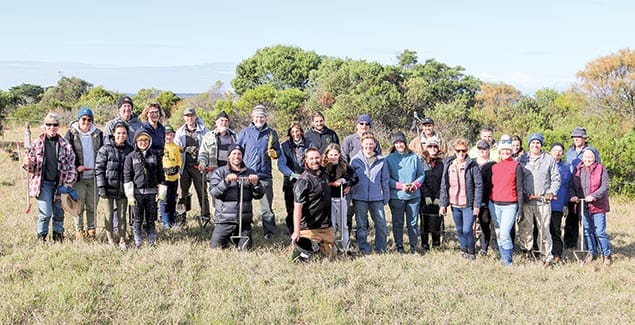 Successful planting day for Landcare groups post image