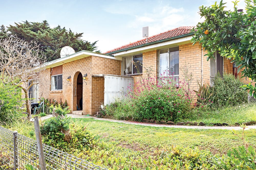 Sprawling 111-acre rural retreat in Bena with endless potential post image