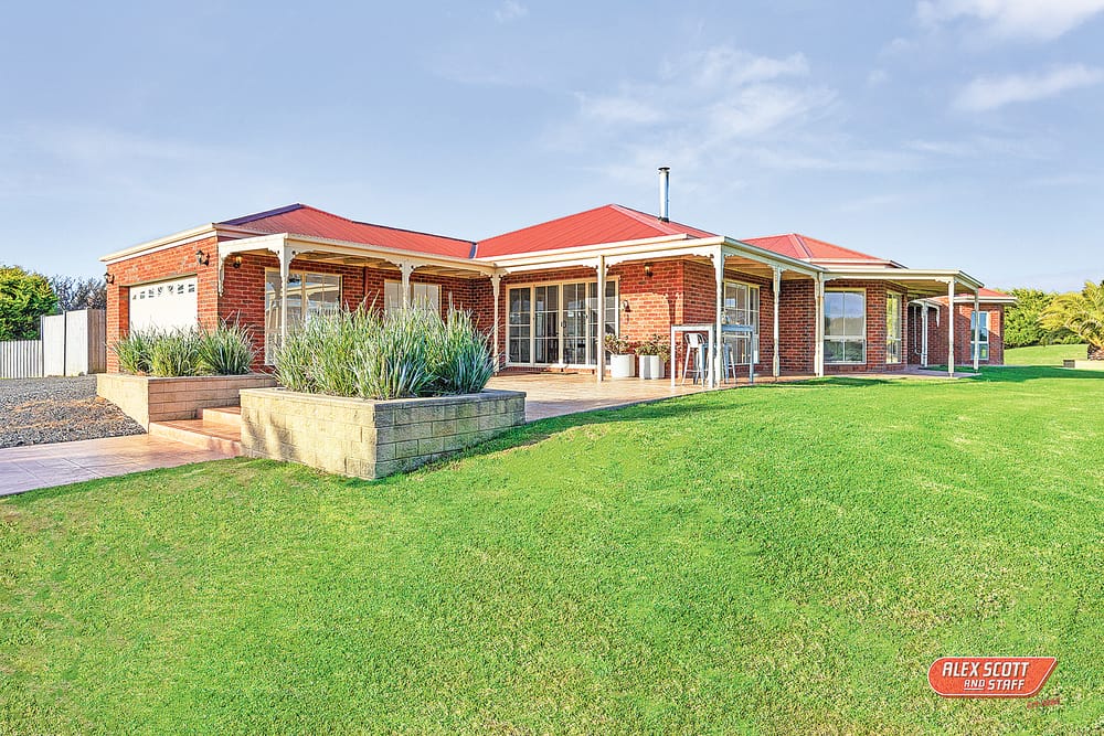 Your coastal hinterland escape post image