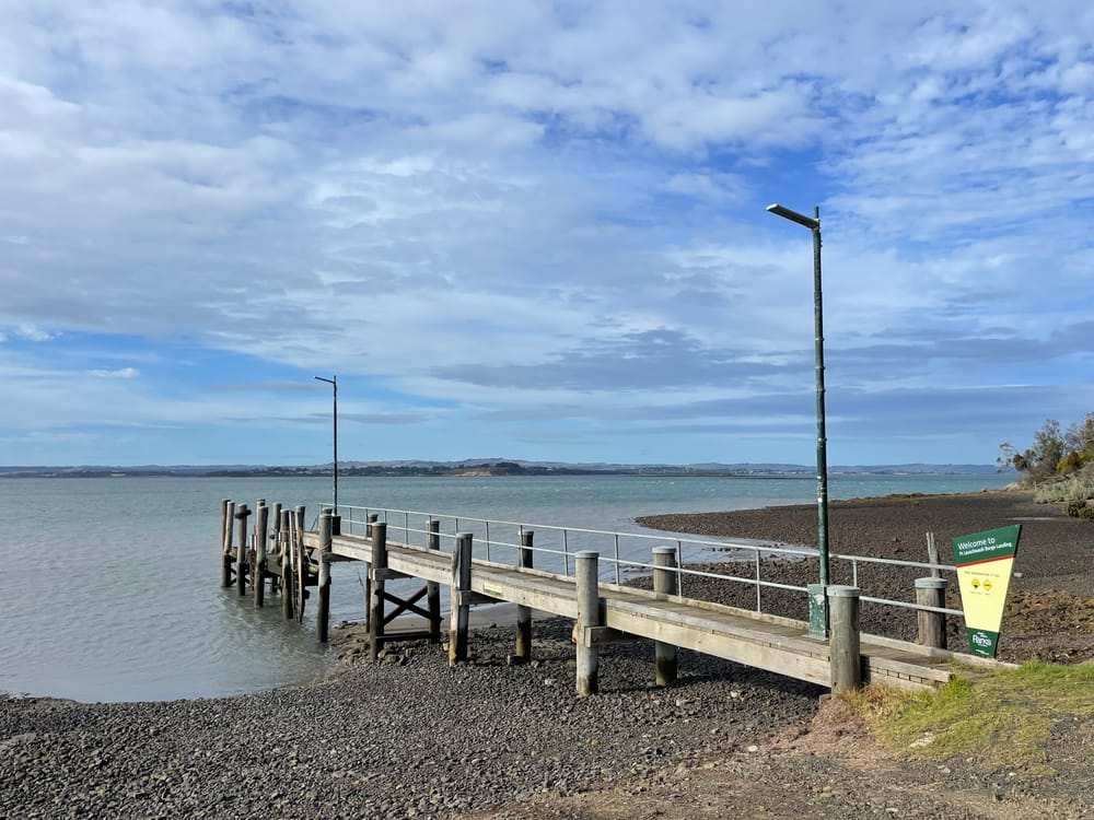 Calling for a year-round barge service to Point Leschenault Jetty on French Island post image