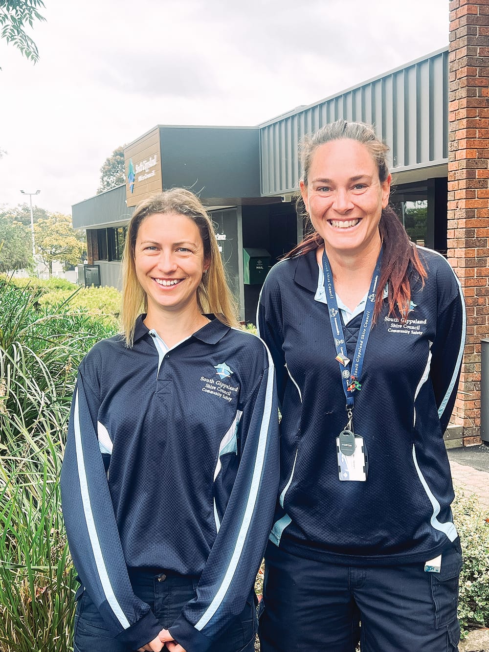 Council impersonator knocking on doors post image