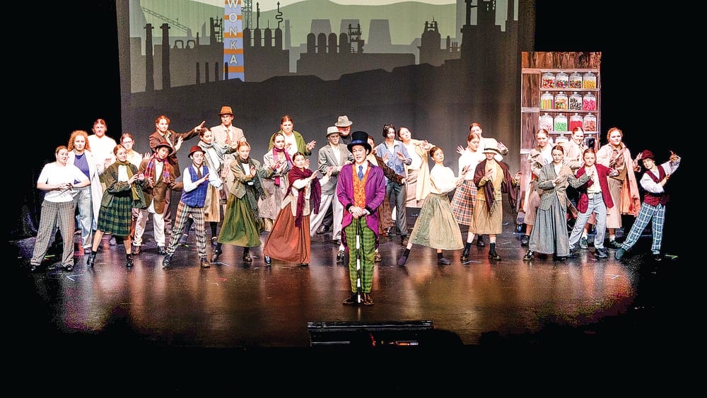 A sell-out crowd for closing night post image