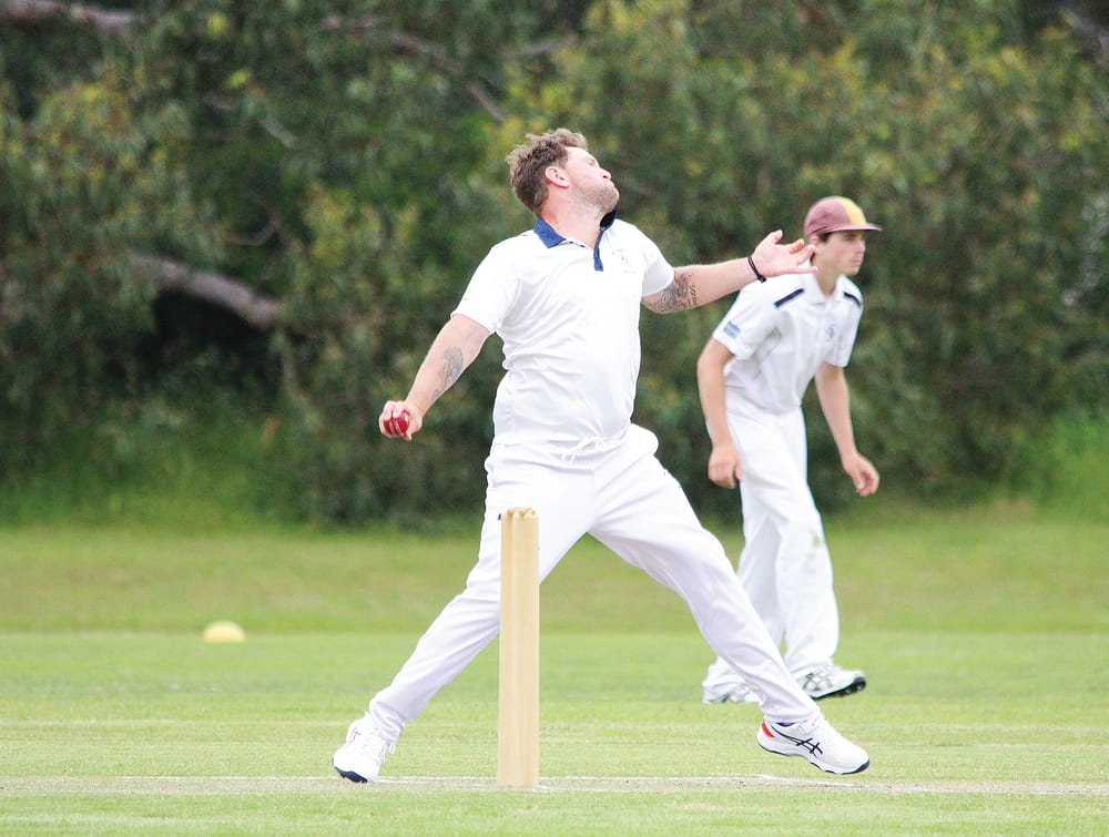 Wightman does it again as Club fall on day one post image