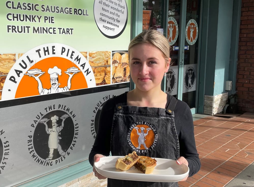 That’s gold! 'Paul The Pieman' scores 10 out of 10 post image