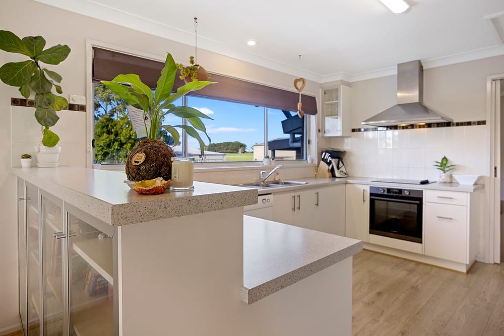 Stunning home, big shed on 2 acres post image