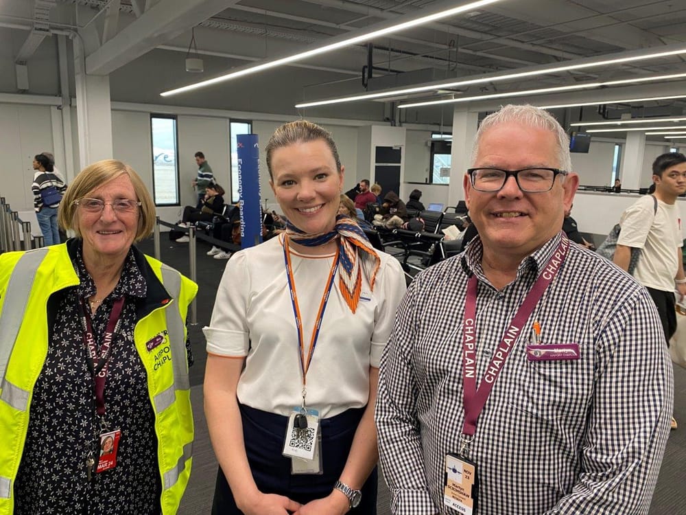 Flying high or lying low, Martyn’s here to help post image