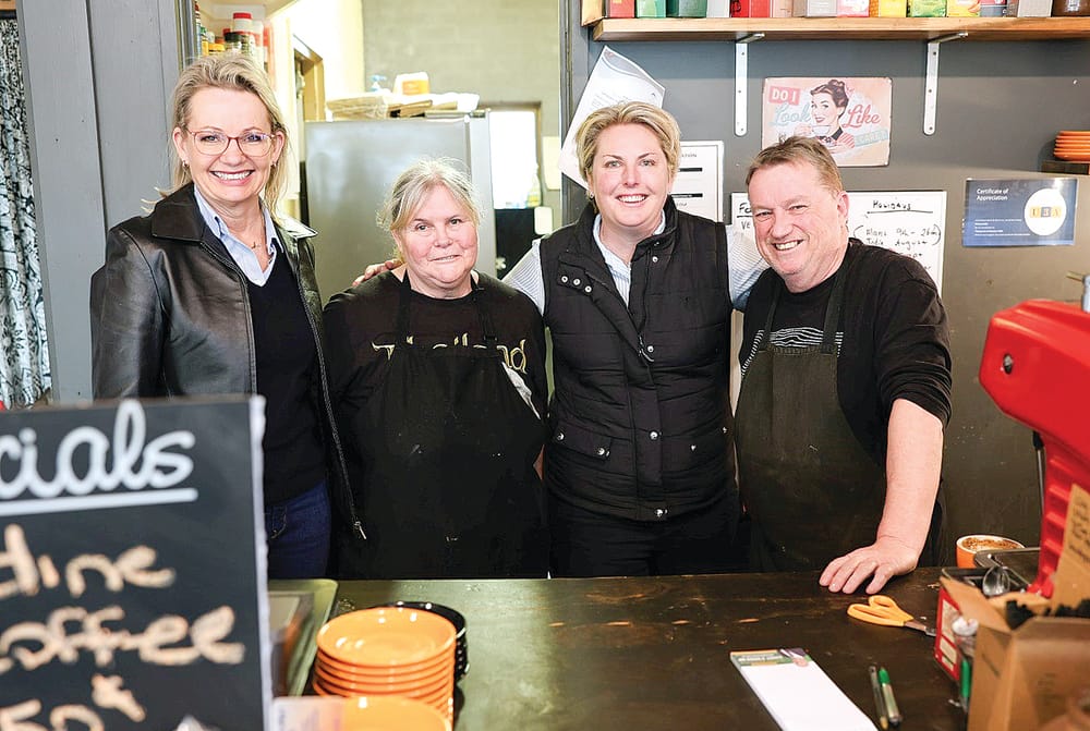 Liberals lend a hand for Mirboo North post image