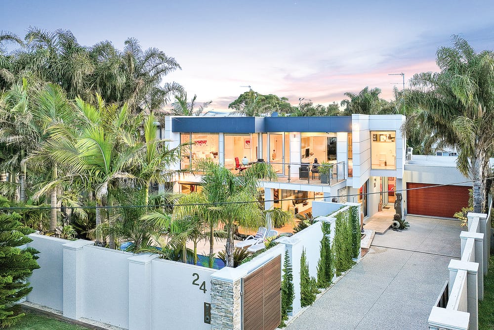 ‘Cascades’ – A Tropical Retreat of Unrivalled Elegance and Resort Living in Inverloch! post image