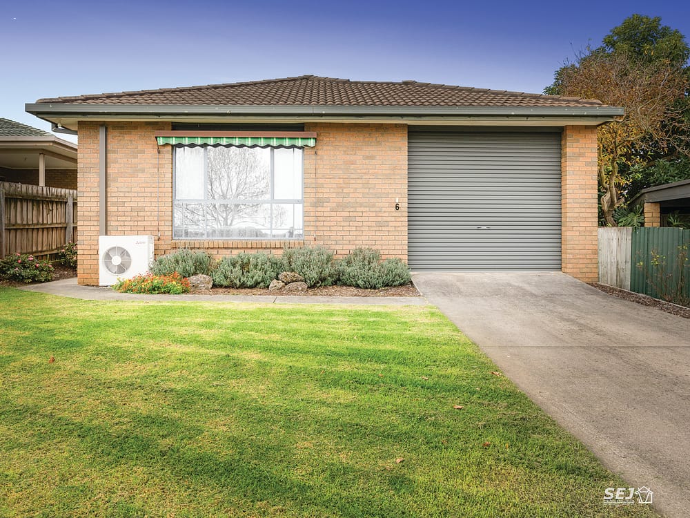 Neat, solid & ideal location post image