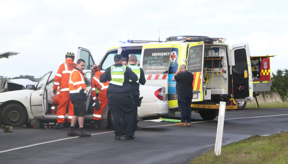 Two drivers injured in Glen Alvie Road collision post image
