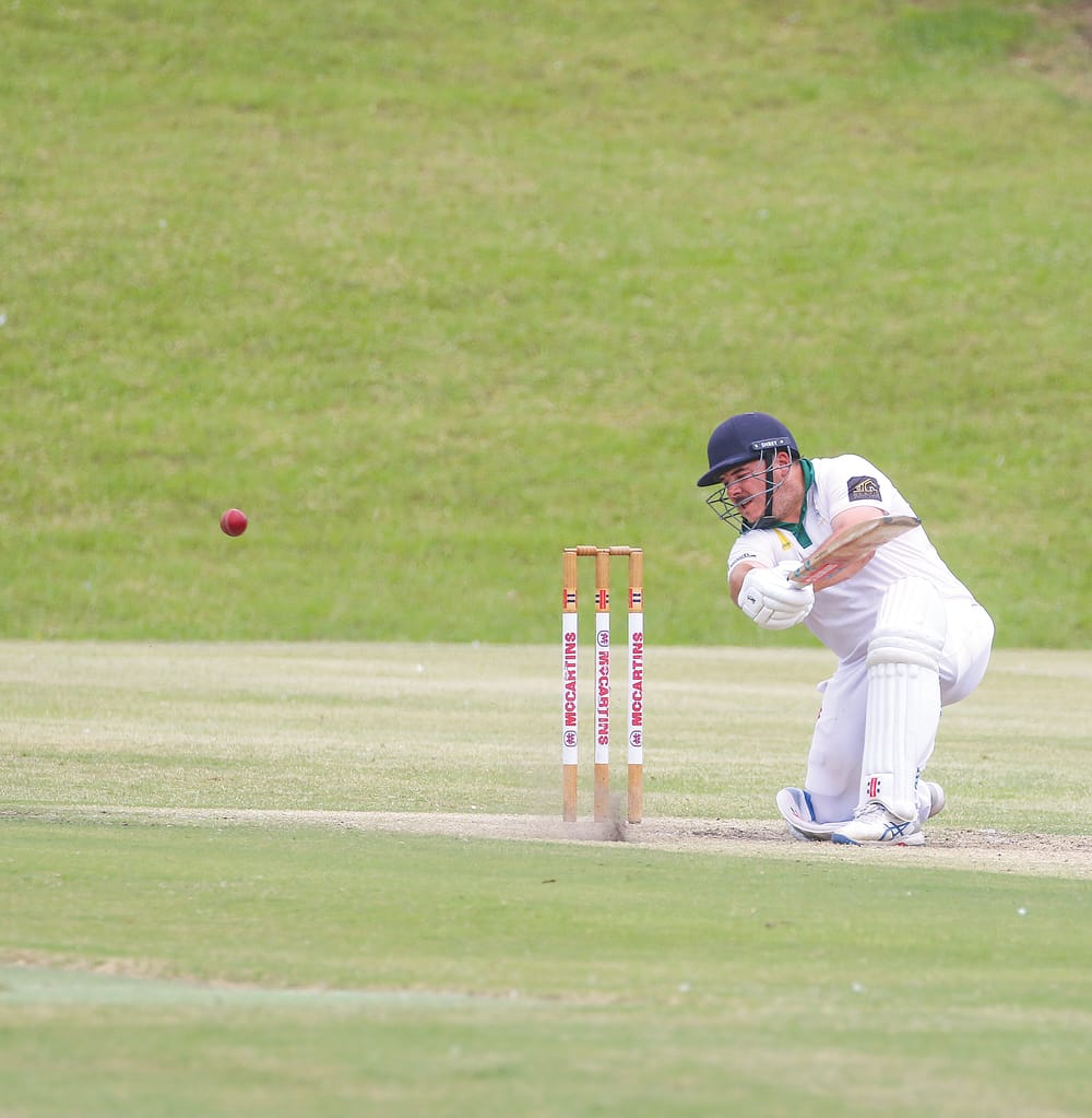 Commanding win for Sharks thanks to two-ton partnership post image