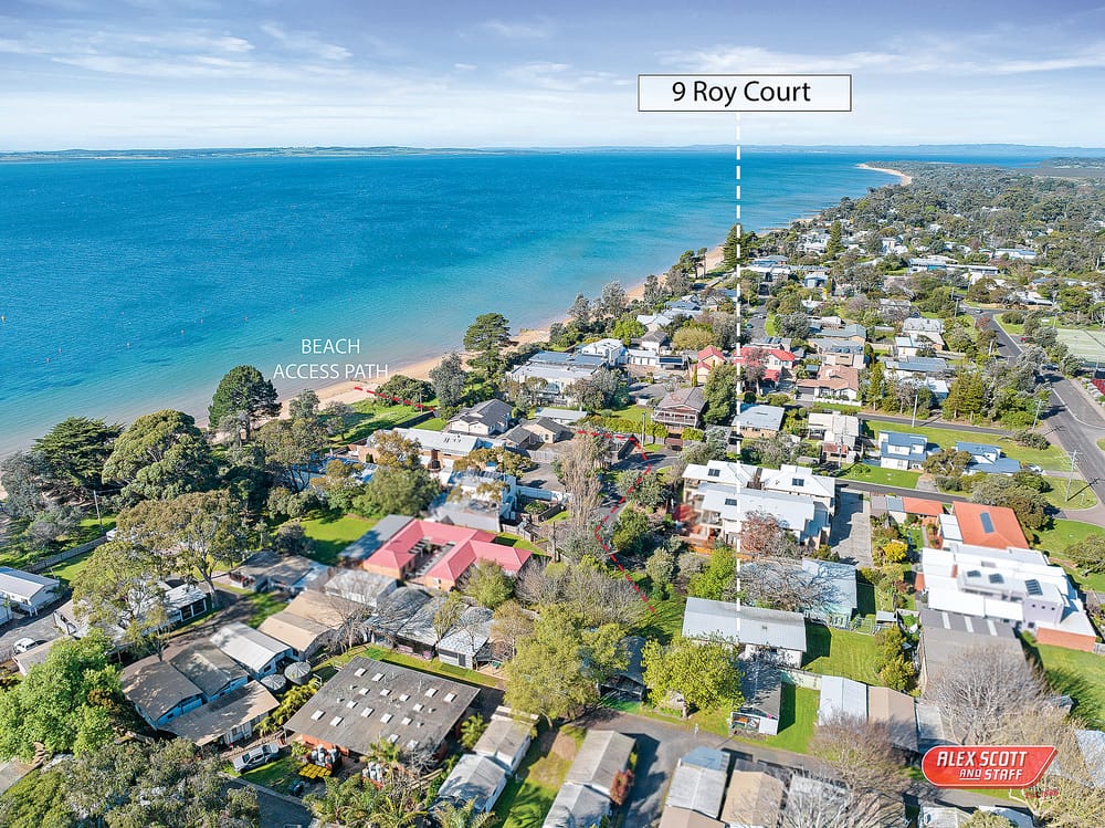 Classic beach house in Roy Court post image