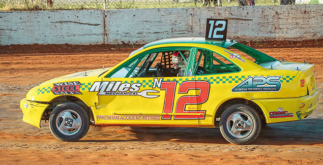 Speedway meeting brings joy to race fans post image