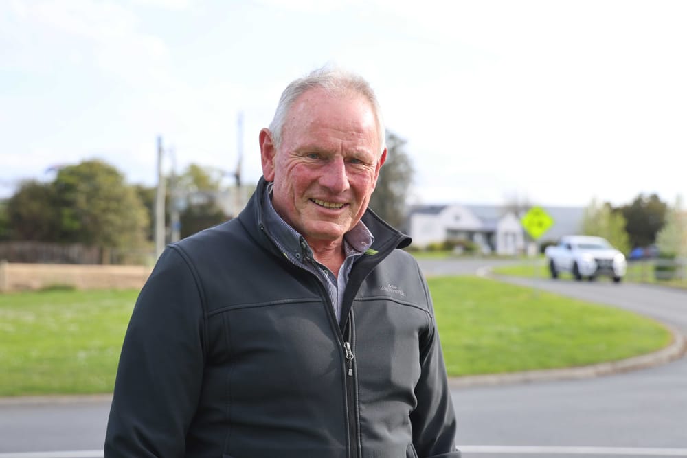 Schelling and Tessari kick goals in council elections post image