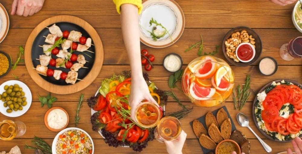 Liz says thanks for Inverloch's big lunch post image