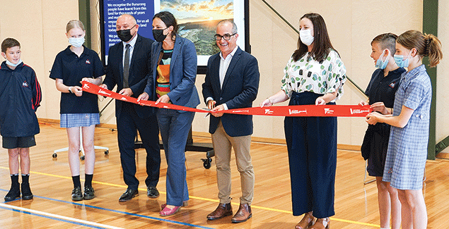 Almost 400 students mark new campus beginning post image