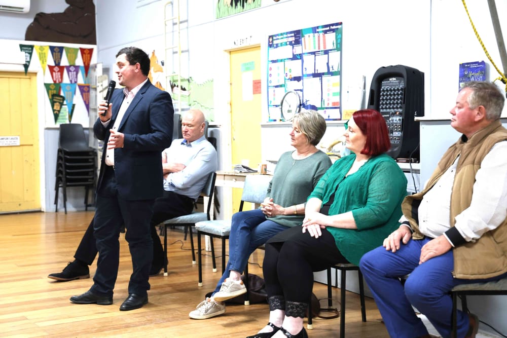 Polite and interesting exchange with Strzelecki candidates post image