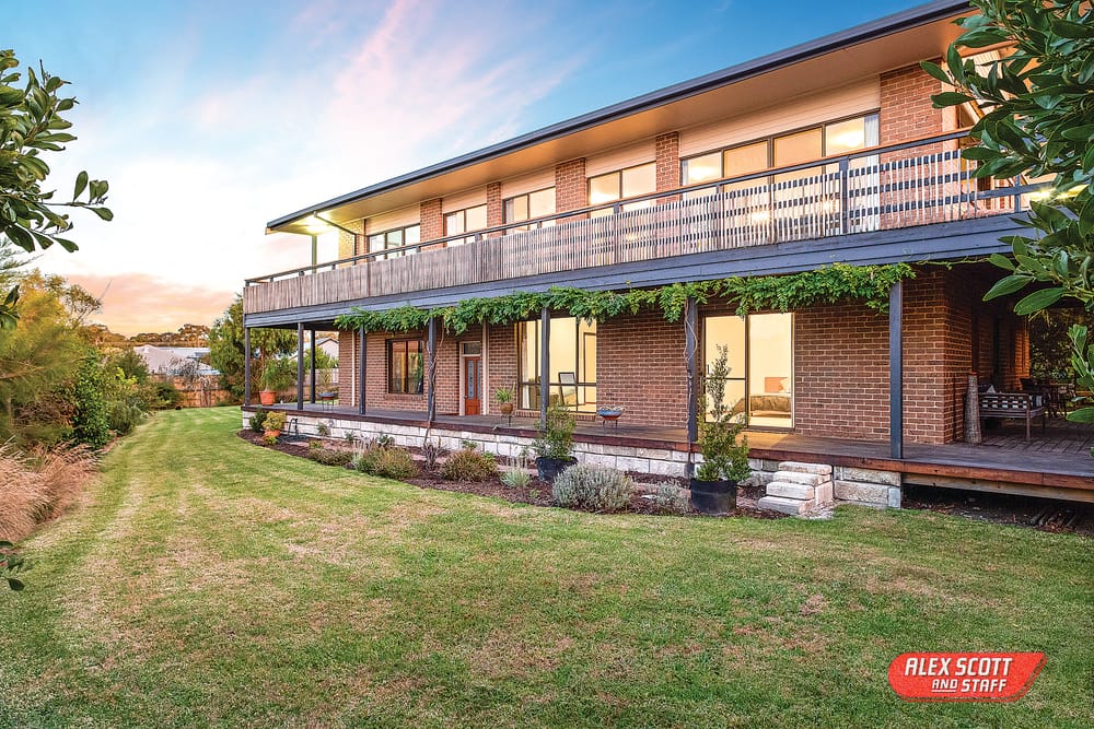 Beautiful home including your own private mooring buoy post image
