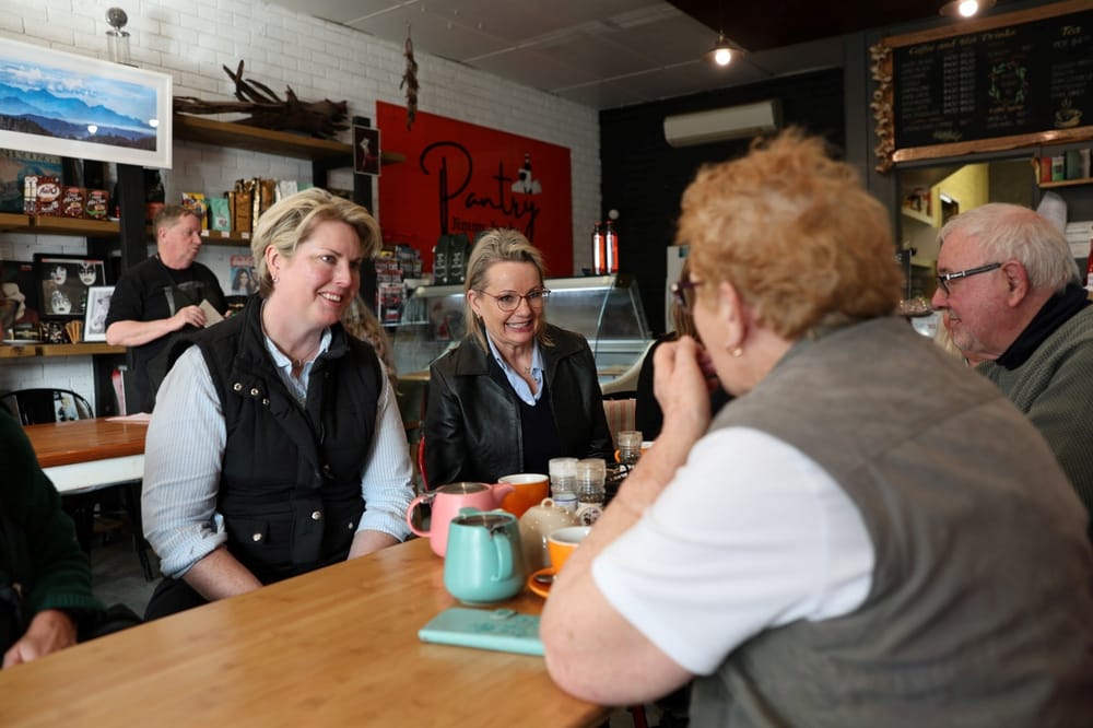 Liberals lend a hand for Mirboo North post image