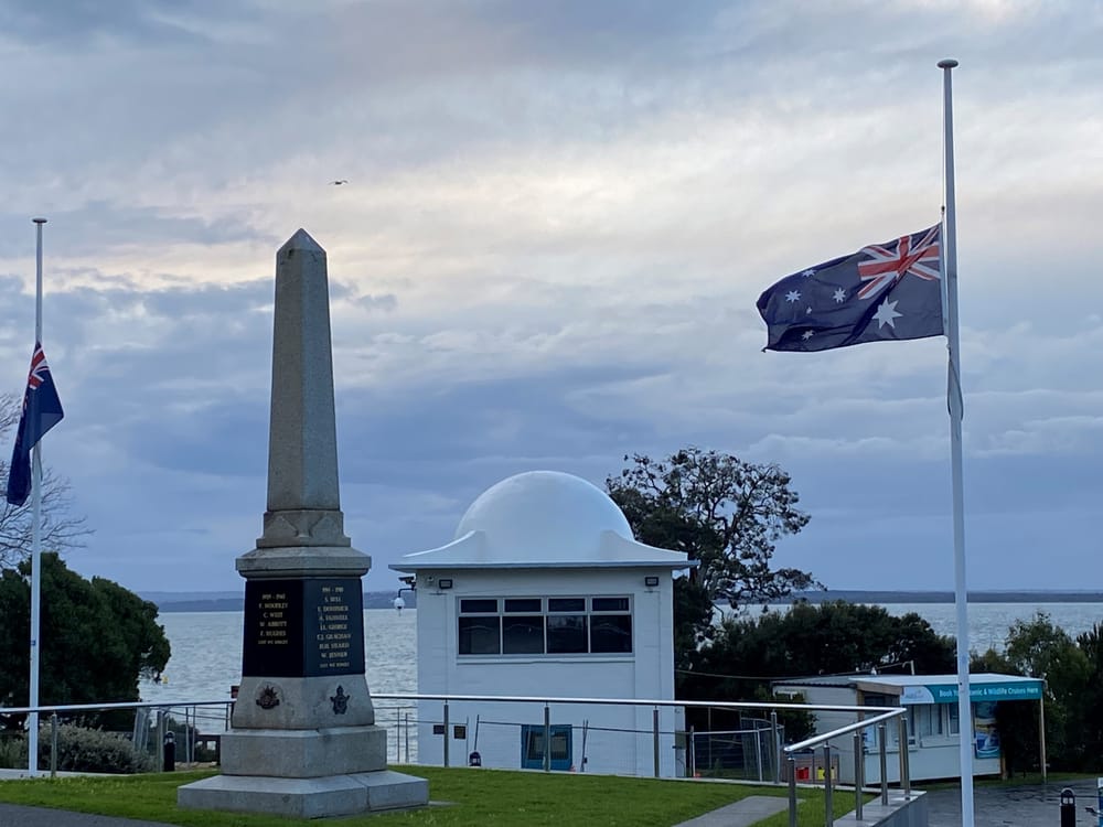 Minutes’ silence for the Queen at Bass Coast council meeting post image