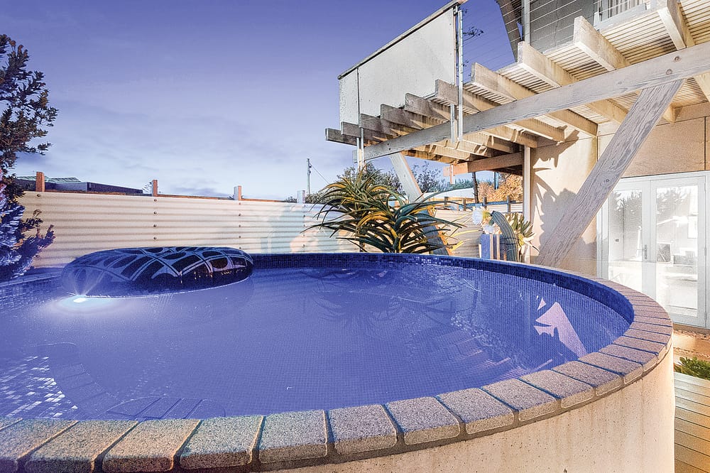 Award-winning iconic home post image