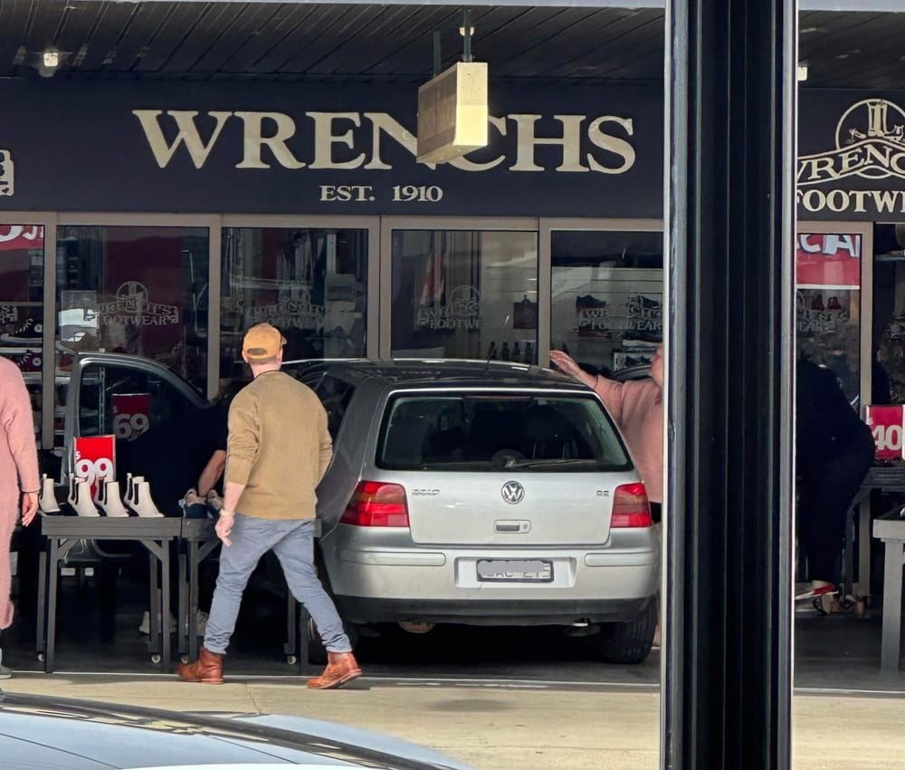 Car crashes into Wrench's window in Wonthaggi post image