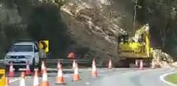 UPDATE: Landslip closes highway at Foster post image