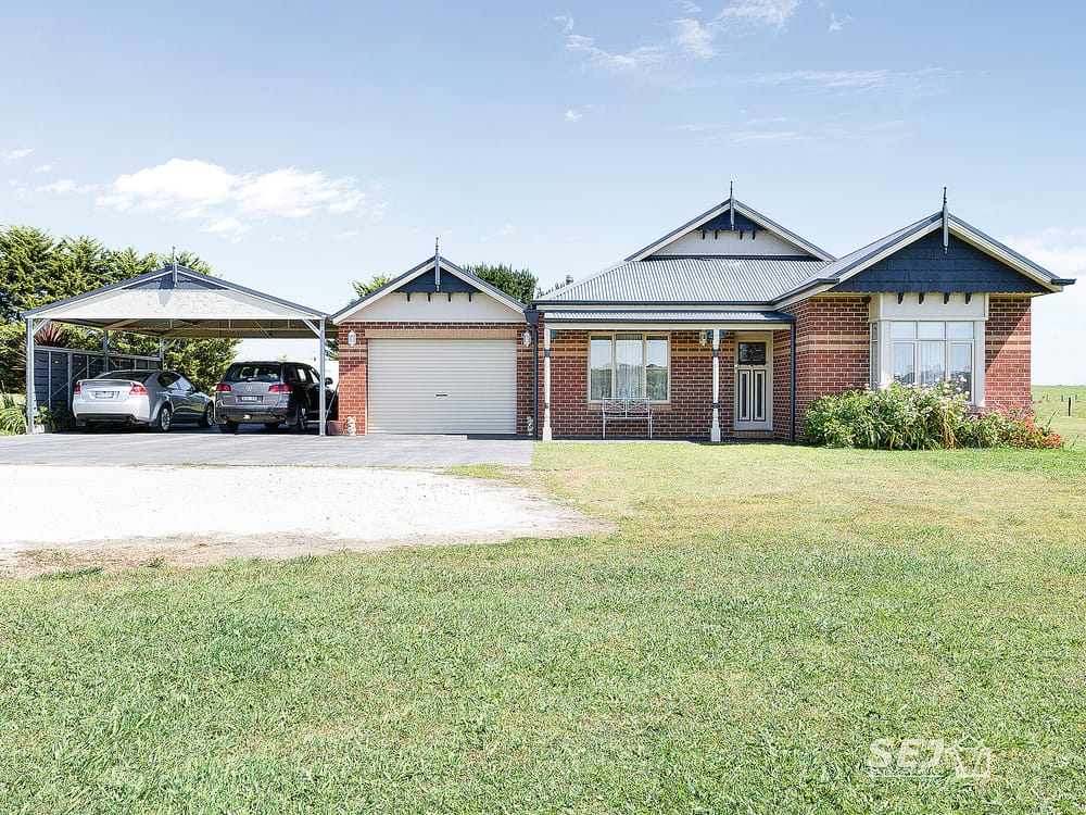 Coast & country living! post image