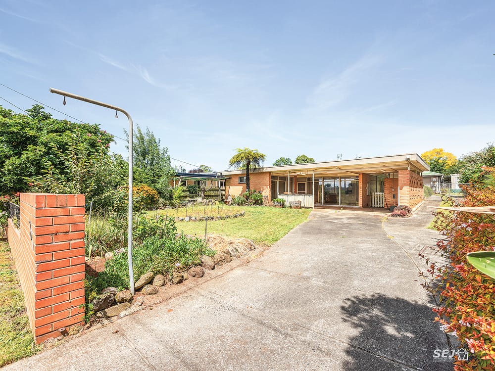 Opportunity here: A vintage gem with potential post image