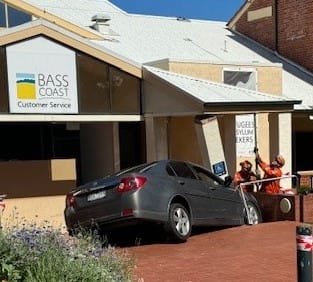 Car crashes into Wonthaggi shire office post image