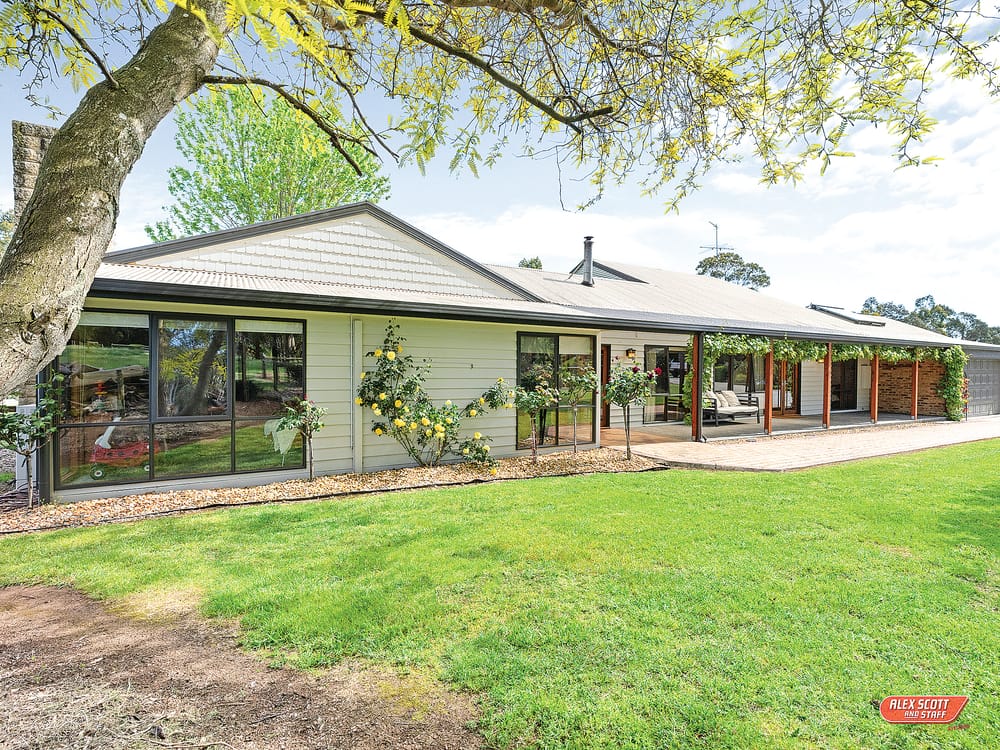 One of Leongatha’s best on 4 acres post image