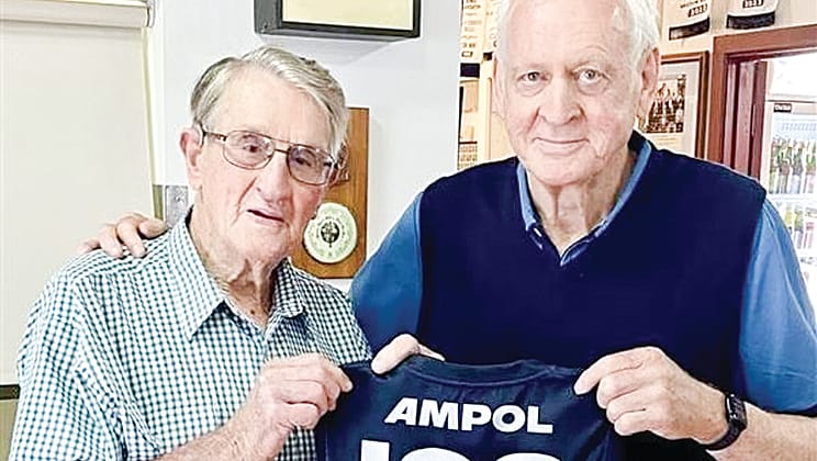 Inverloch’s last WW2 veteran honoured post image