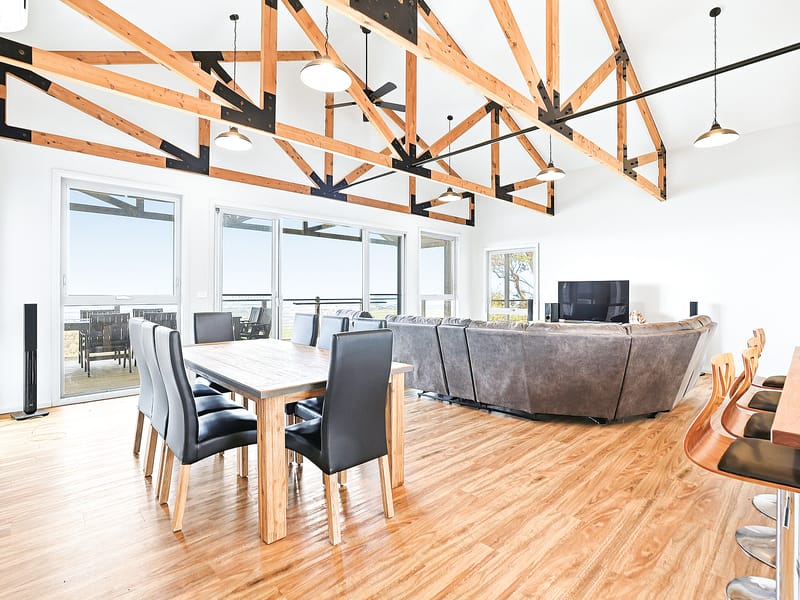 Spectacular views over coast and country post image